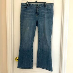 Distressed BisouBisou Mid wash blue Jeans